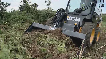 Мини-погрузчик JCB 155